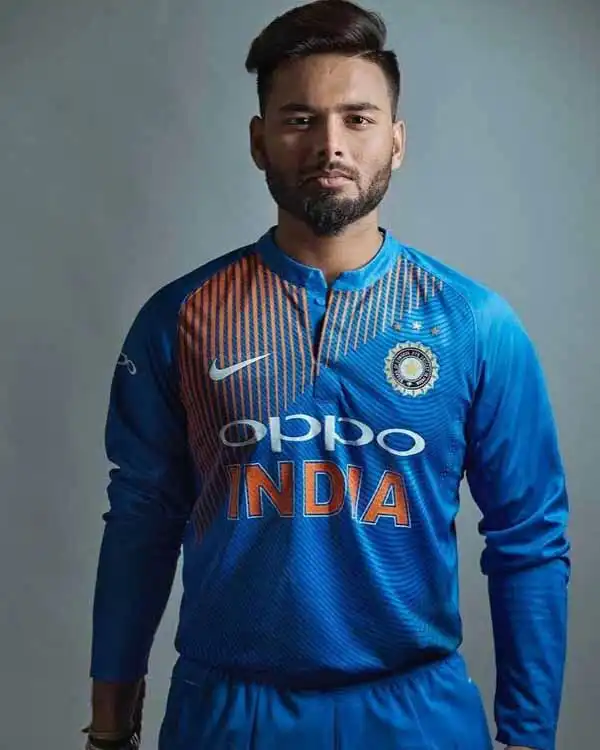 Rishabh Pant on Twitter My brother has the coolest brother just saying  PrithviShaw httpstcovCw6VH1VW3  Twitter