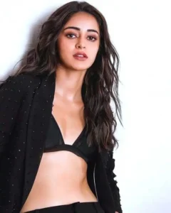 Ananya Pandey, Age, Height, Boyfriend, Family, Biography & More