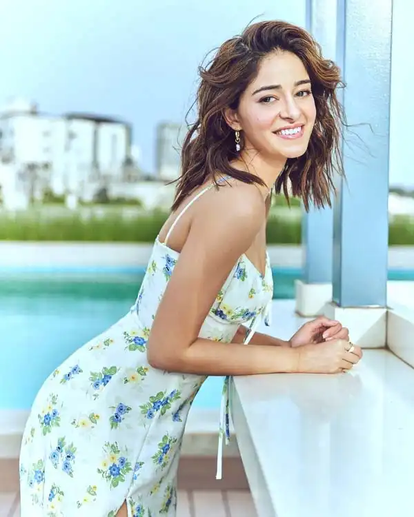 Ananya Pandey, Age, Height, Boyfriend, Family, Biography & More