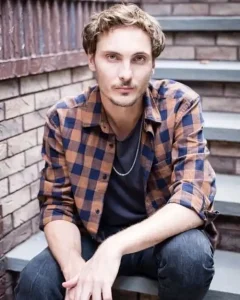 Eamon Farren Age, Height, Witcher, Wife, Movies And TV Shows